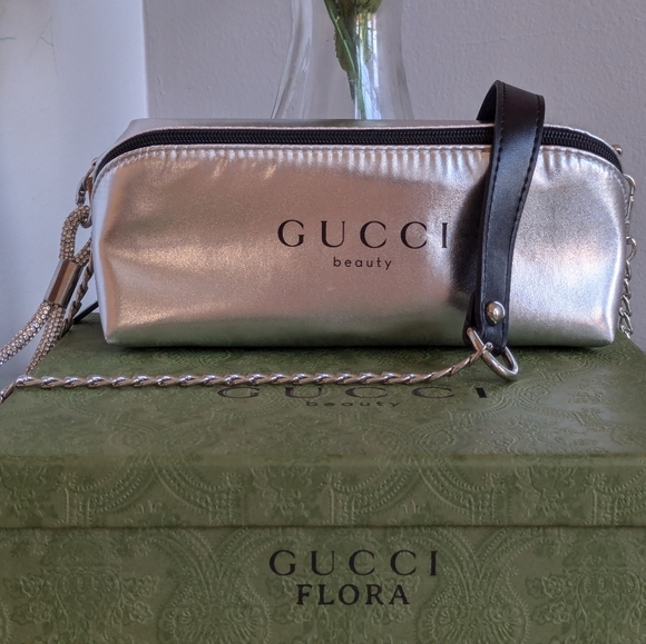 Gucci - Picture 8 of 11